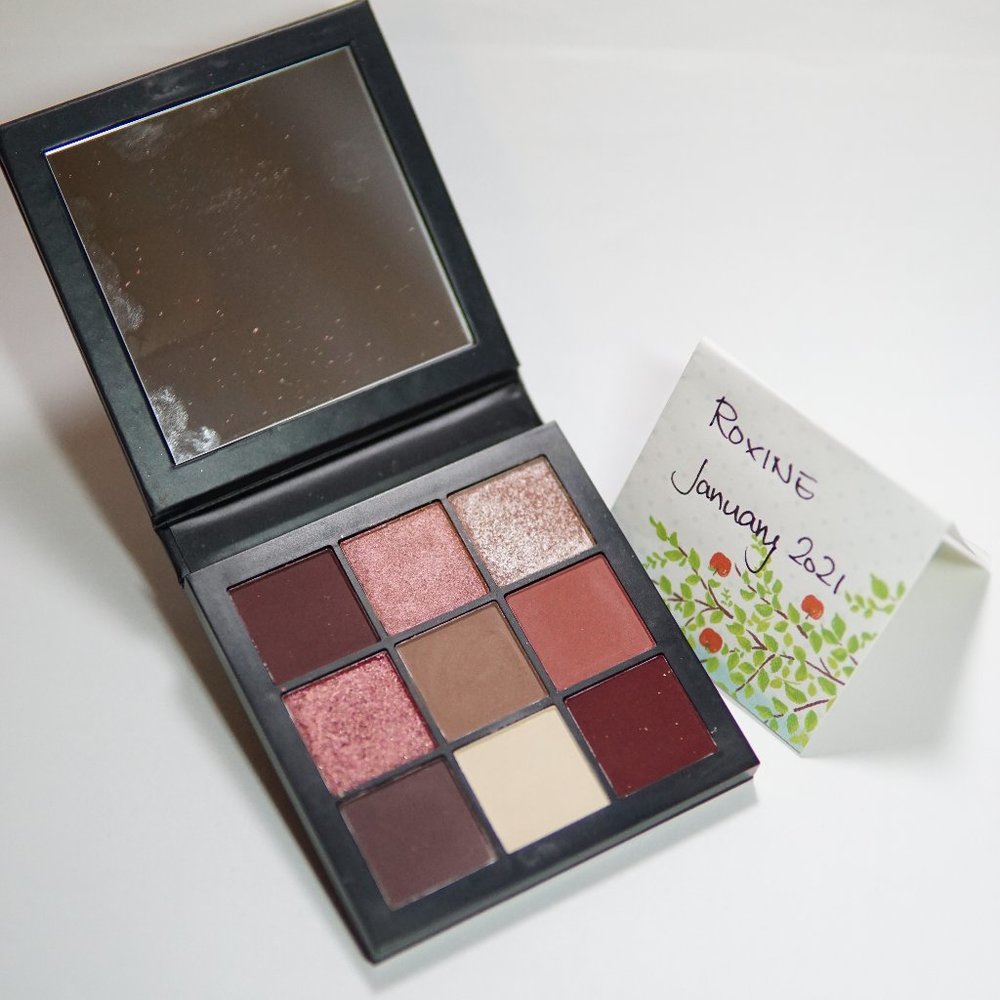 ✨SOLD✨ HUDA BEAUTY Obsessions - MAUVE